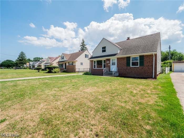 18310 Harvard Avenue, Cleveland, OH - Photo 3