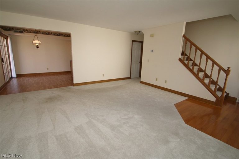 6694 Connecticut Colony Circle #47, Mentor, OH - Photo 6