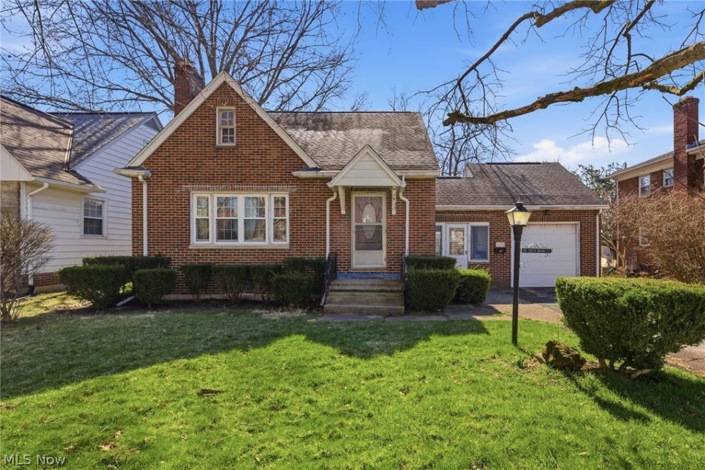 1115 Broad Street, Ashland, OH