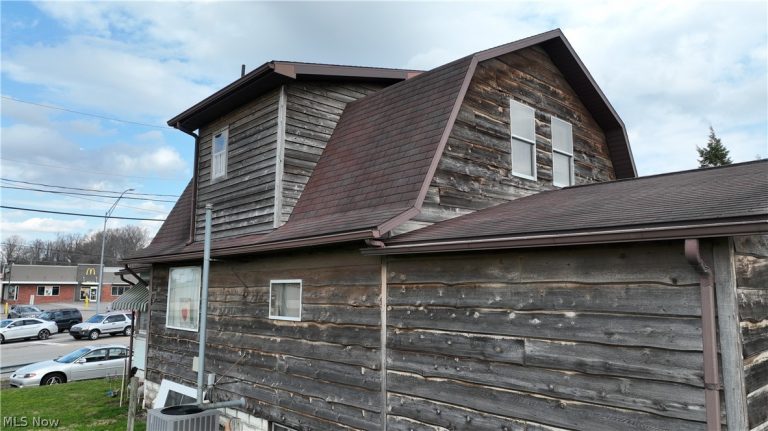 806 24th Street, Parkersburg, WV - Photo 3