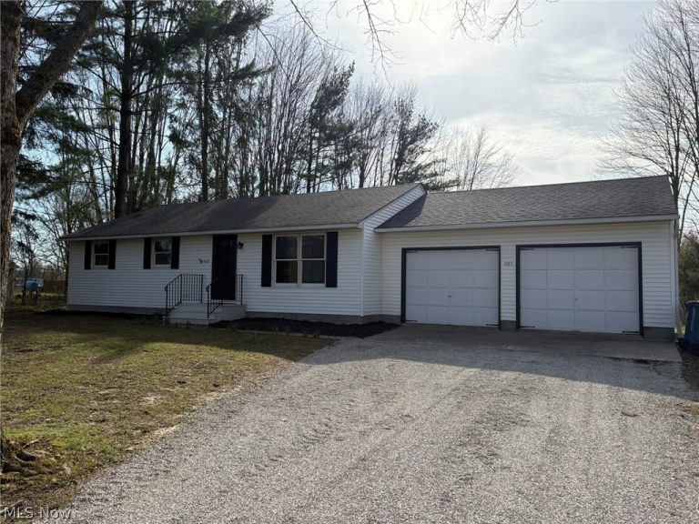 408 Annis Road, South Amherst, OH - Photo 4