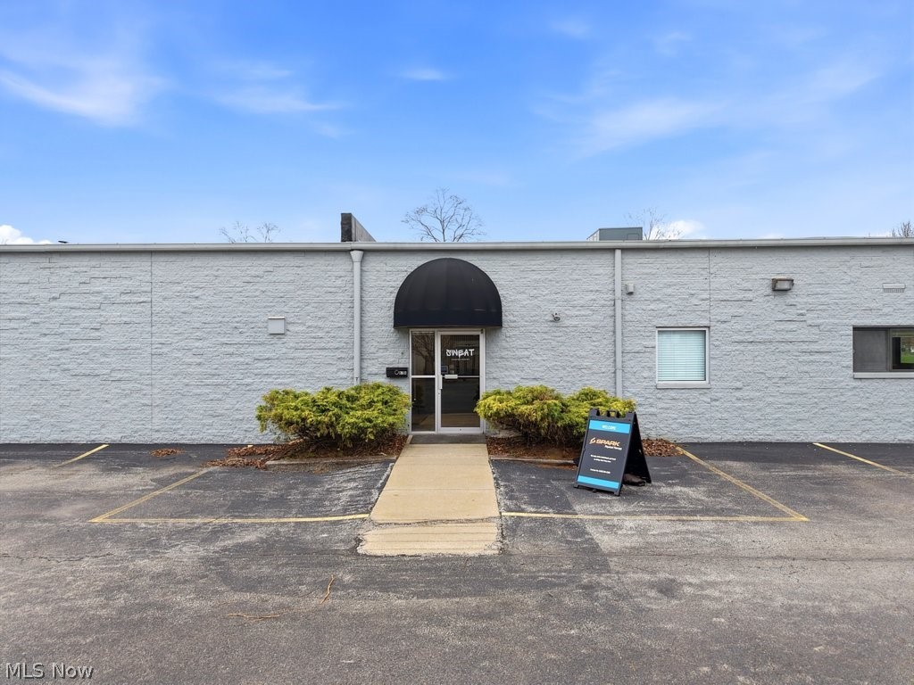 87 Springside Drive #B, Akron, OH