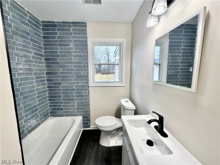 1936 Norwood Street, Warren, OH - Photo 8
