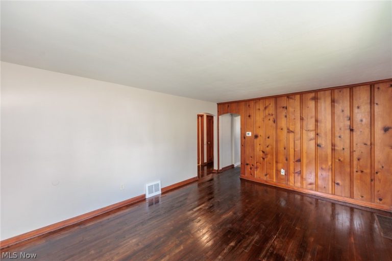 125 30th Street, Lorain, OH - Photo 8