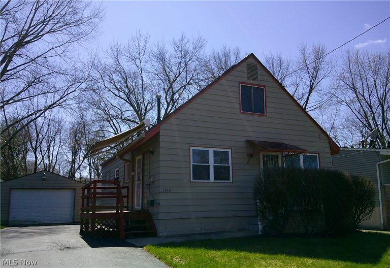 1168 Jeanie J Avenue, Akron, OH - Photo 2