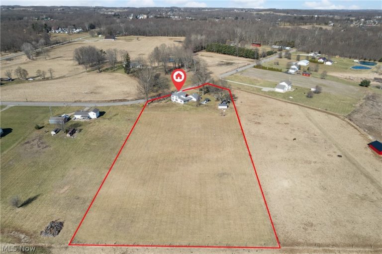 12450 Navarre Road, Navarre, OH - Photo 4