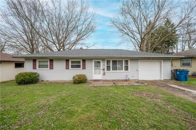 151 Yorkshire Boulevard, Austintown, OH, 44515