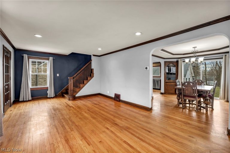 1412 Belrose Road, Mayfield Heights, OH - Photo 3