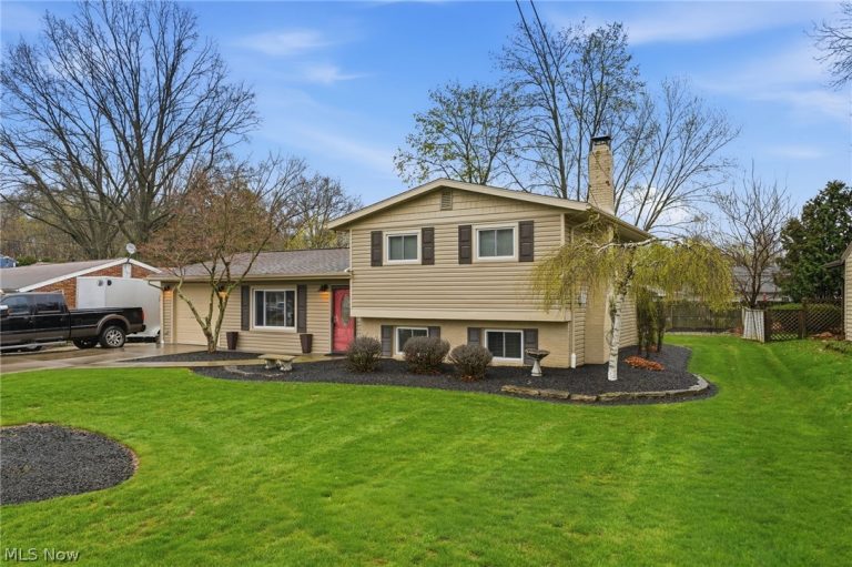 3890 Morley Drive, Kent, OH - Photo 2