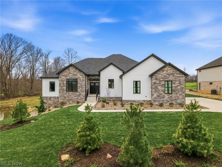 6879 Kyle Ridge Pointe, Canfield, OH, 44406