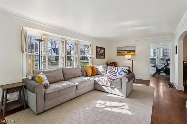 141 Melbourne Avenue, Akron, OH - Photo 4