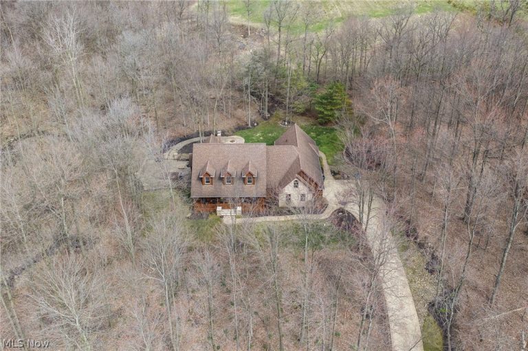 7500 Deerpath Trail, Seville, OH - Photo 3