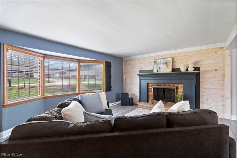 4742 Cherimoya Avenue, Green, OH - Photo 4