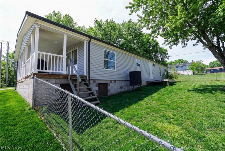 180 Rusty Rifle Road, Zanesville, OH - Photo 5