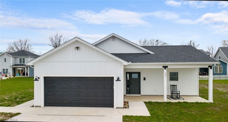 231 Lake Avenue, Ashtabula, OH - Photo 3