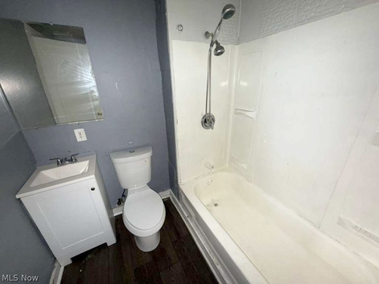 3206 50th Street, Cleveland, OH - Photo 5