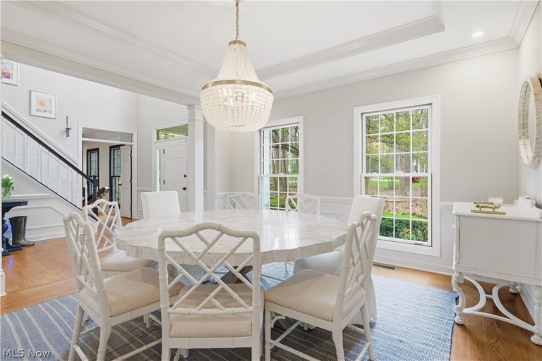 7730 Brayton Trail, Chagrin Falls, OH - Photo 6