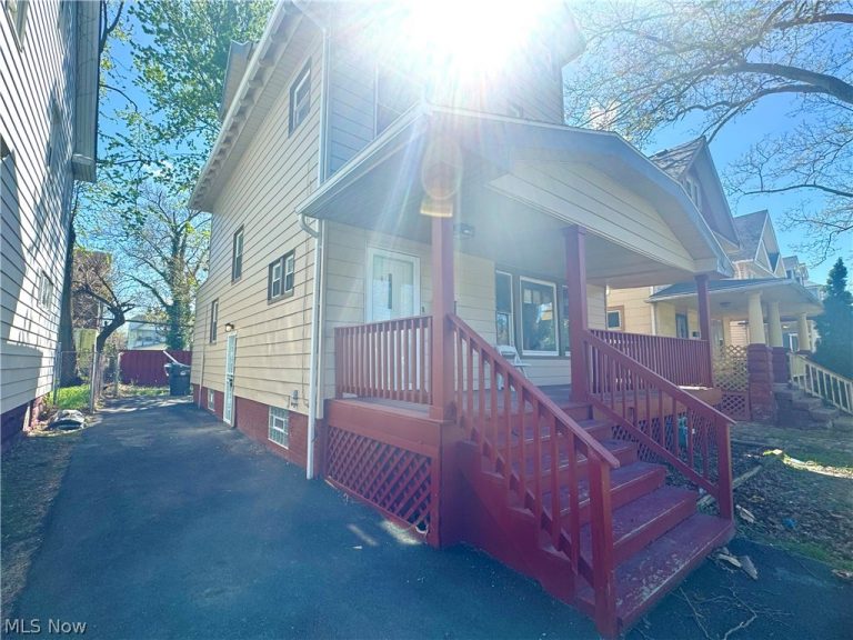 9606 Parmelee Avenue, Cleveland, OH - Photo 5