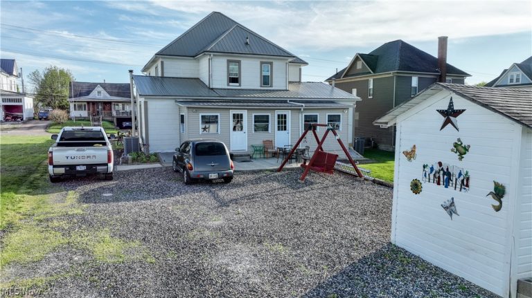 204 & 206 Marietta Street, Woodsfield, OH - Photo 2