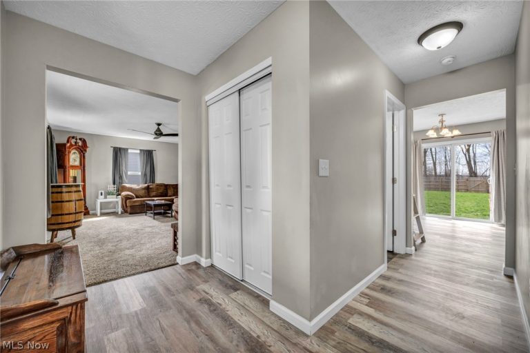 123 Kent Street, Wellington, OH - Photo 8