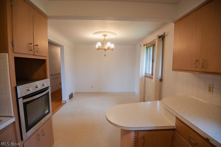 80 Hazelwood Avenue, Youngstown, OH - Photo 5