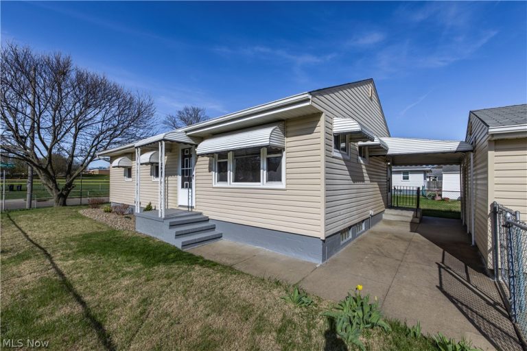 1132 Battles Avenue, Akron, OH - Photo 6