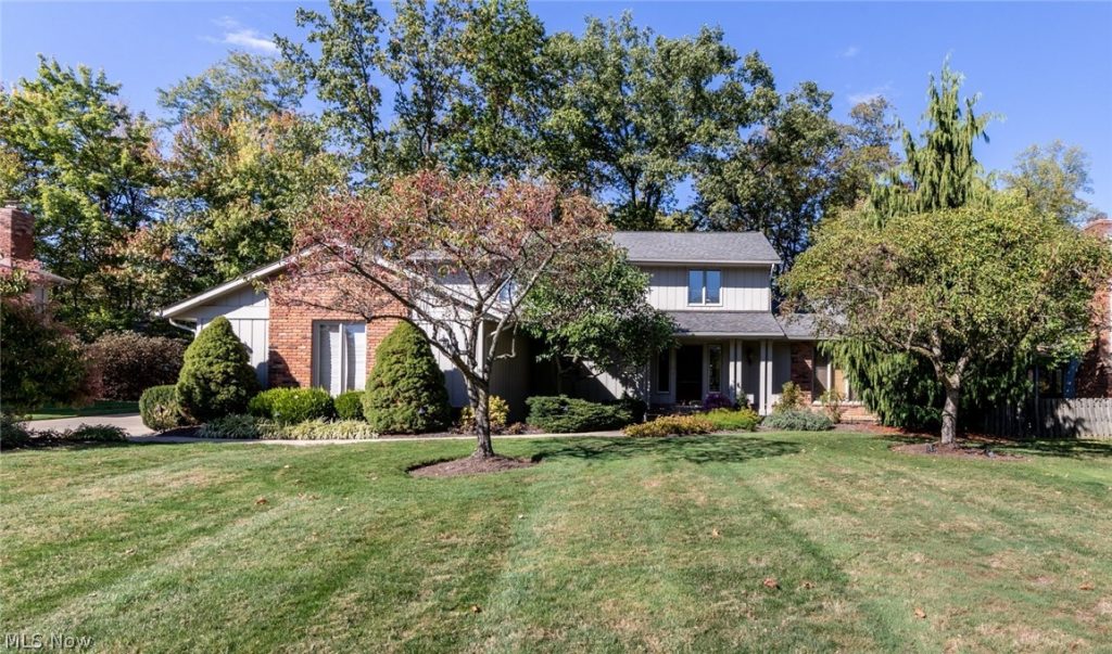 29249 Orangewood Drive, Orange, OH