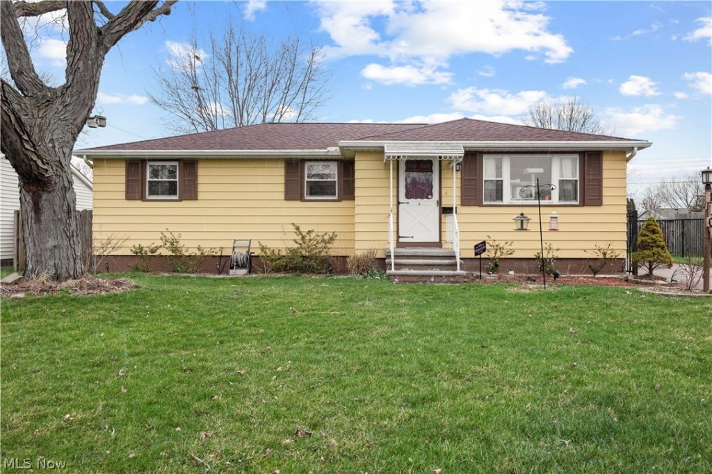 1808 42nd Street, Lorain, OH