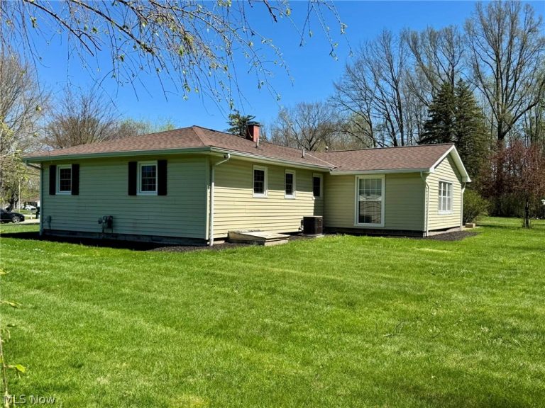 4644 Spencer Circle, Geneva, OH - Photo 8