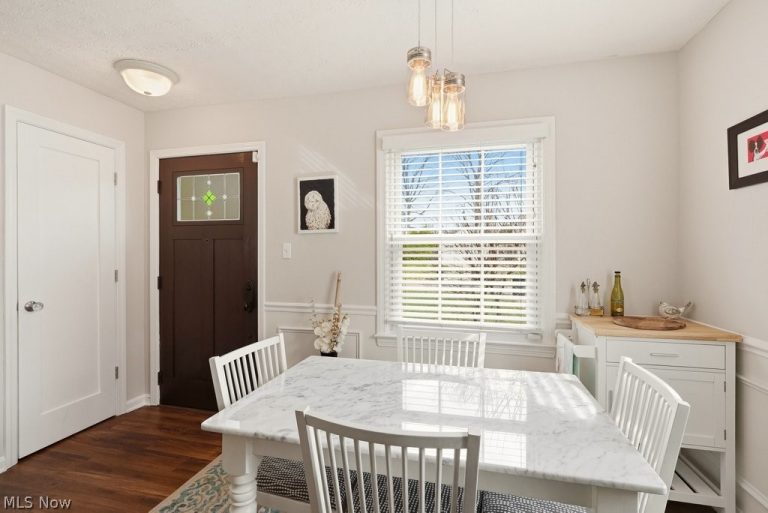 1976 Stabler Road, Akron, OH - Photo 8