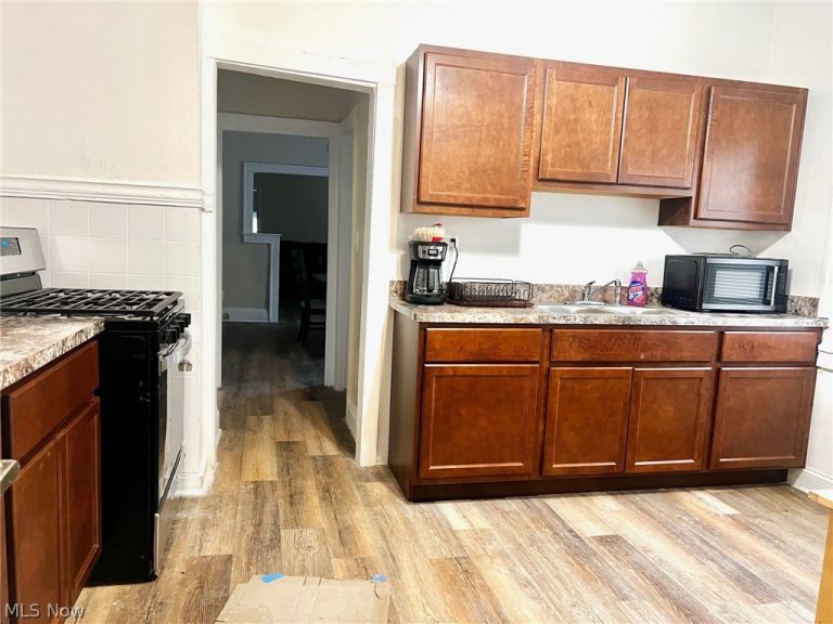 12420 Union Avenue, Cleveland, OH - Photo 6