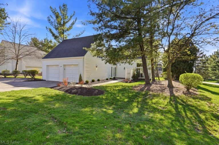 249 Tinkers Trail, Aurora, OH, 44202