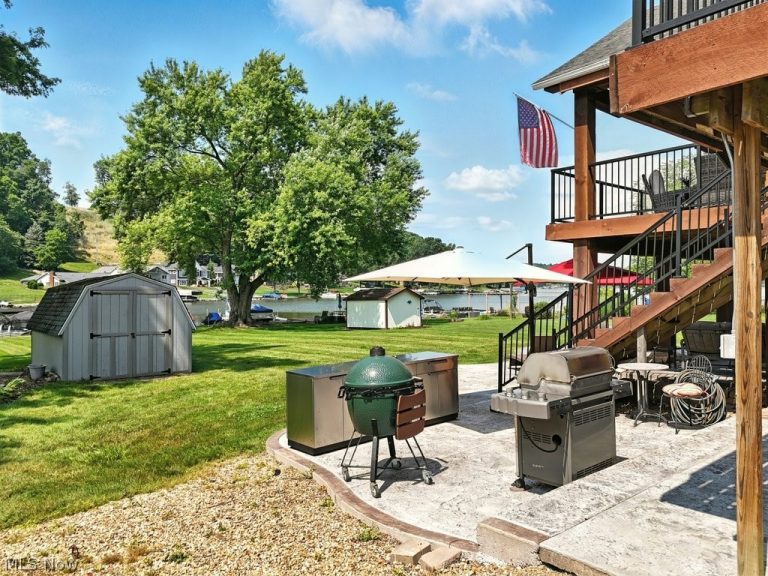 196 Mohawk Drive, Malvern, OH - Photo 6