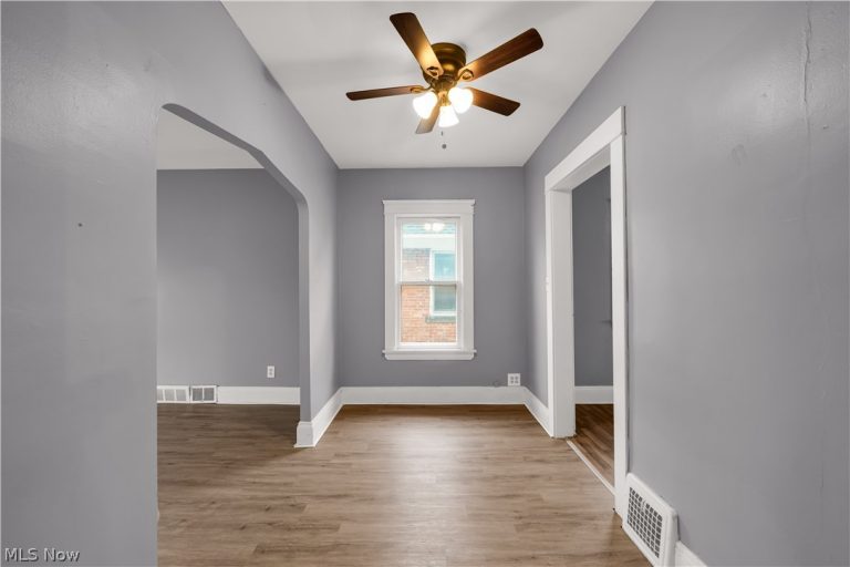 16119 Parkgrove Avenue #2, Cleveland, OH - Photo 8