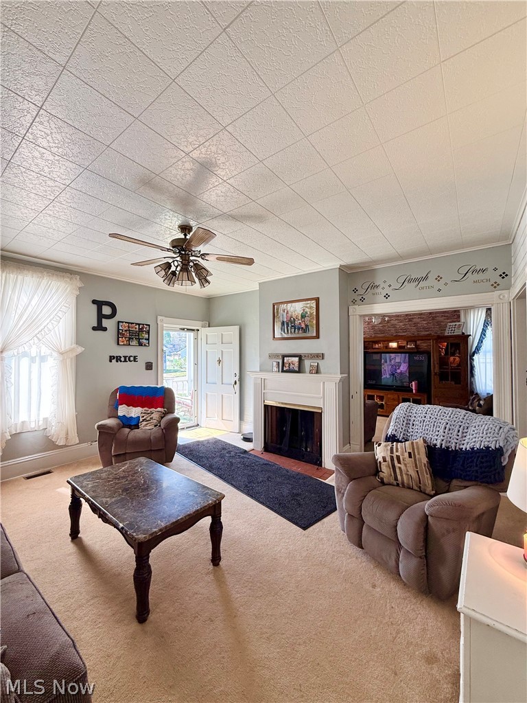 609 Riverside Drive, St Marys, WV - Photo 6