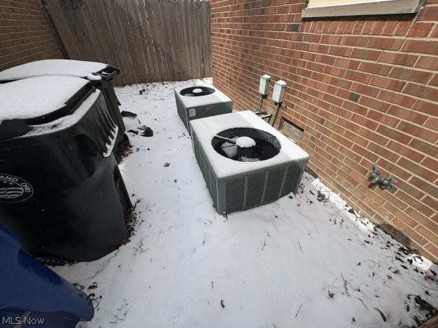 12008 Buckingham Avenue, Cleveland, OH - Photo 5