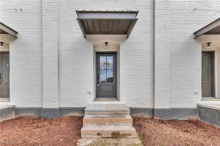 2130 42nd Street #2, Cleveland, OH - Photo 4