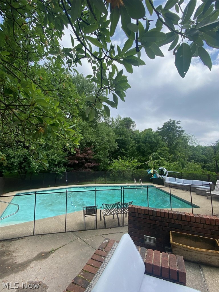 2021 Lyndway Road, Cleveland, OH - Photo 2