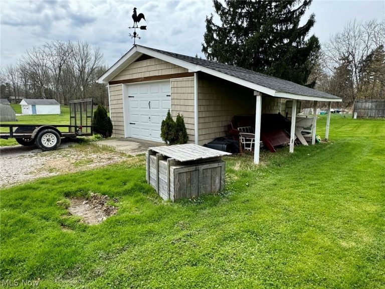 6205 Jefferson Road, Ashtabula, OH - Photo 6