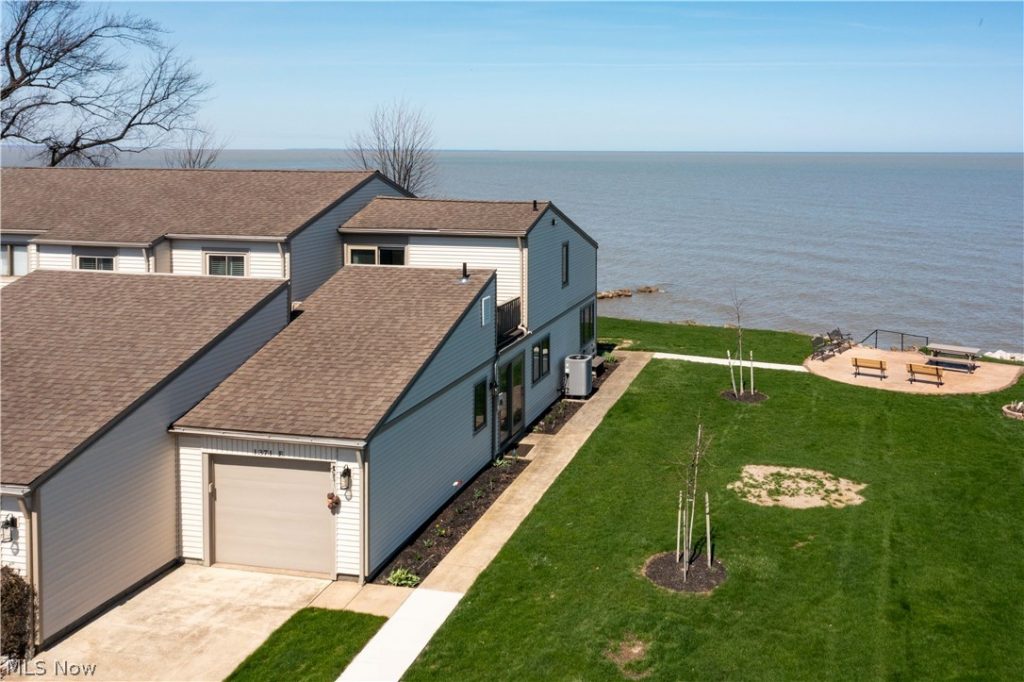 1371 Cleveland Road #E, Huron, OH