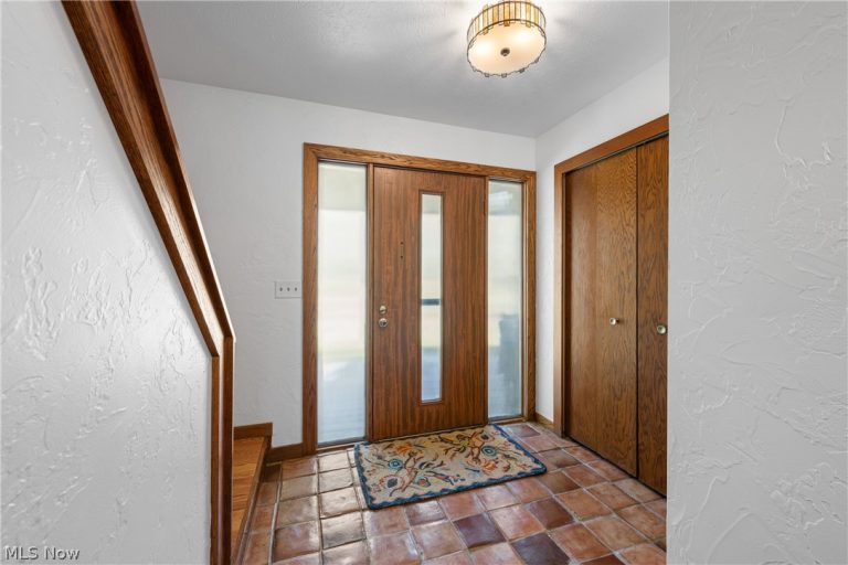 490 Johnson Road, Kent, OH - Photo 3