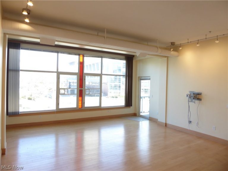 2030 Euclid Avenue #201, Cleveland, OH - Photo 3