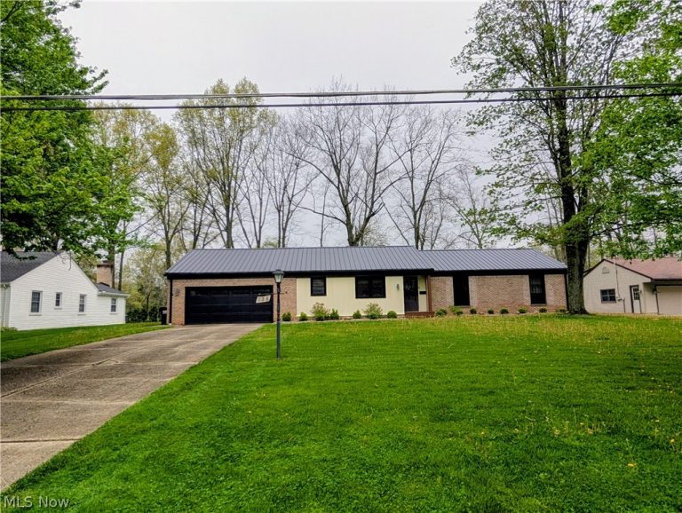 126 Garwood Drive, Canfield, OH, 44406