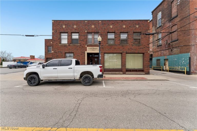 70 4th Street, Barberton, OH - Photo 2