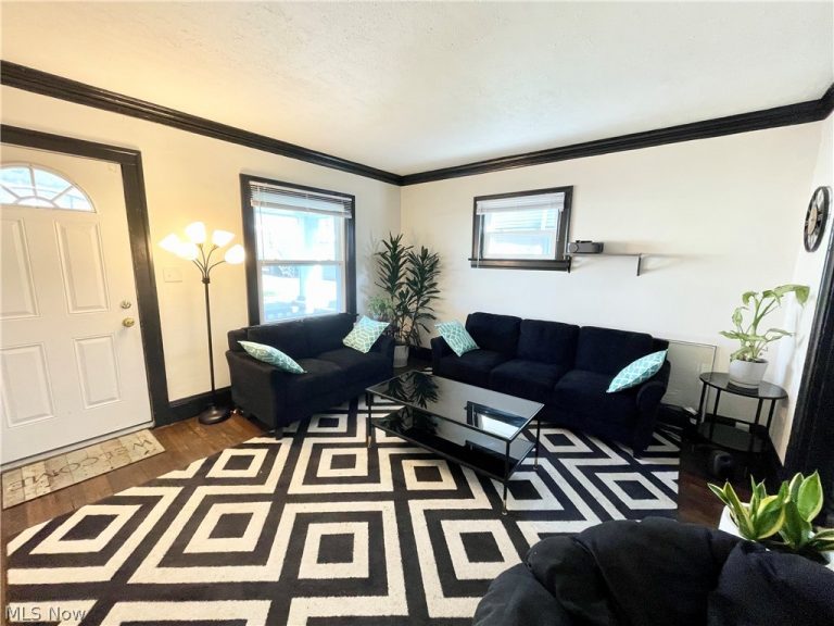 4032 142nd Street, Cleveland, OH - Photo 2