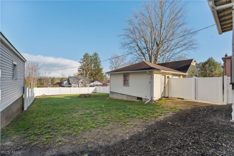 322 21st Street, Massillon, OH - Photo 5