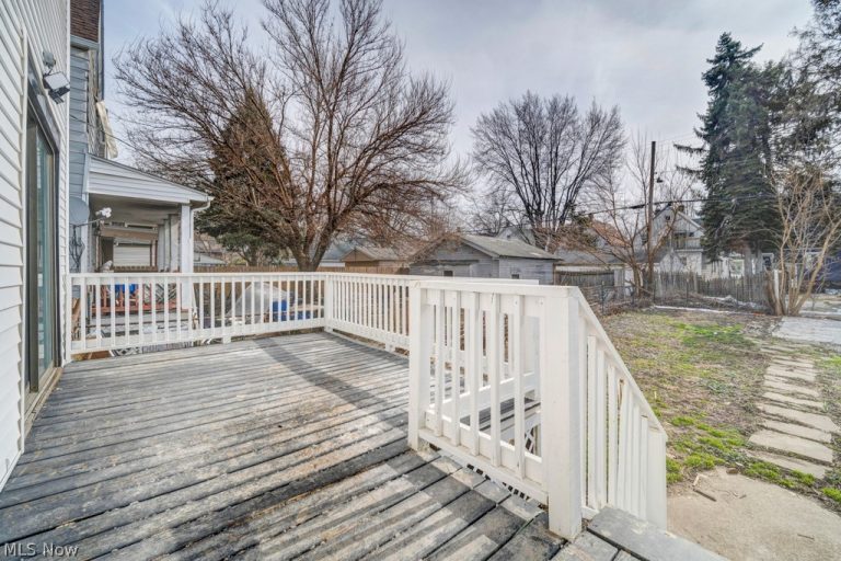 3341 Woodbridge Avenue, Cleveland, OH - Photo 5