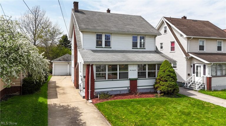 122 Bon Air Avenue, Youngstown, OH - Photo 2