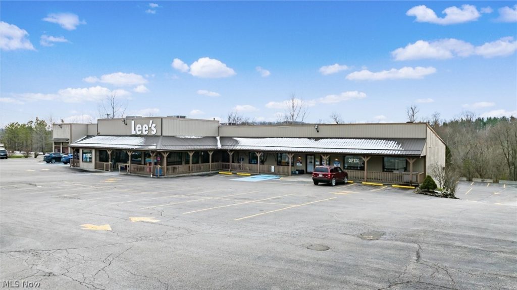 2000 Wheeling Avenue, Cambridge, OH