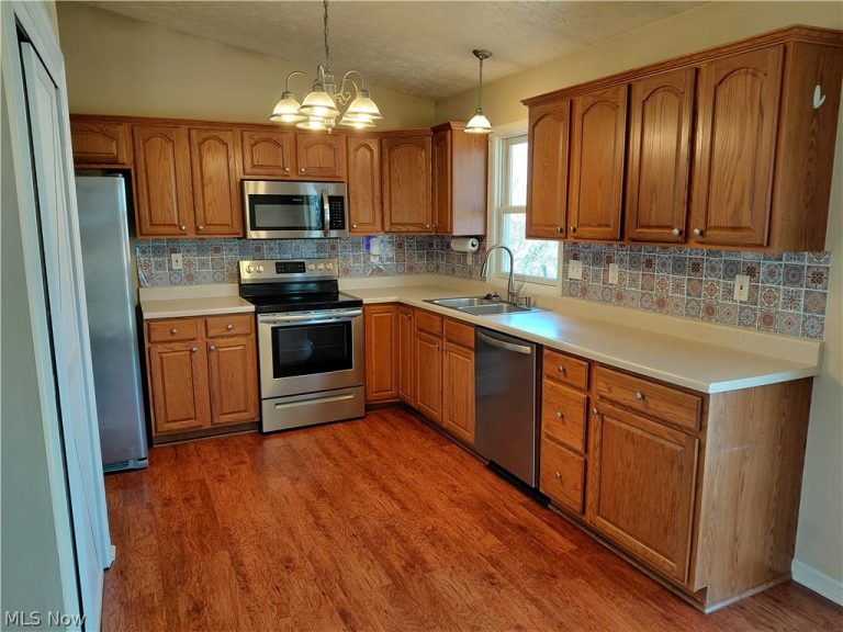 482 Bantam Ridge Road, Wintersville, OH - Photo 4